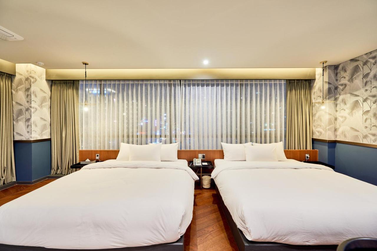 Brown Dot Hotel Songjung Busan Ngoại thất bức ảnh