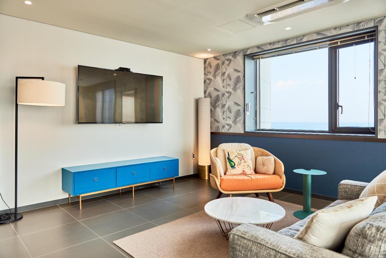 Brown Dot Hotel Songjung Busan Ngoại thất bức ảnh