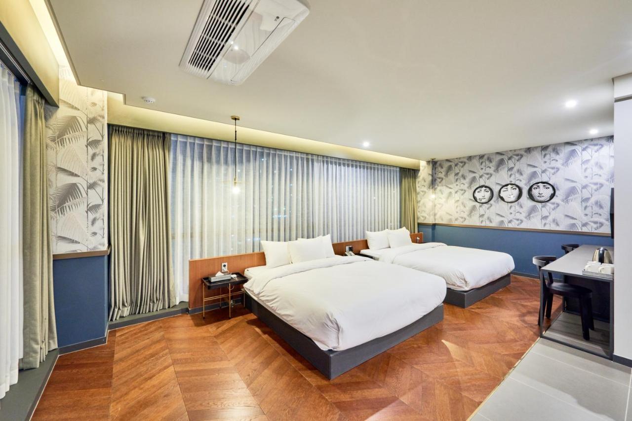 Brown Dot Hotel Songjung Busan Ngoại thất bức ảnh