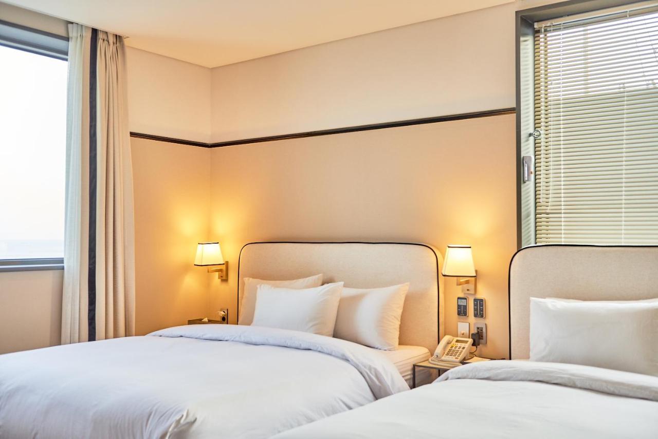 Brown Dot Hotel Songjung Busan Ngoại thất bức ảnh