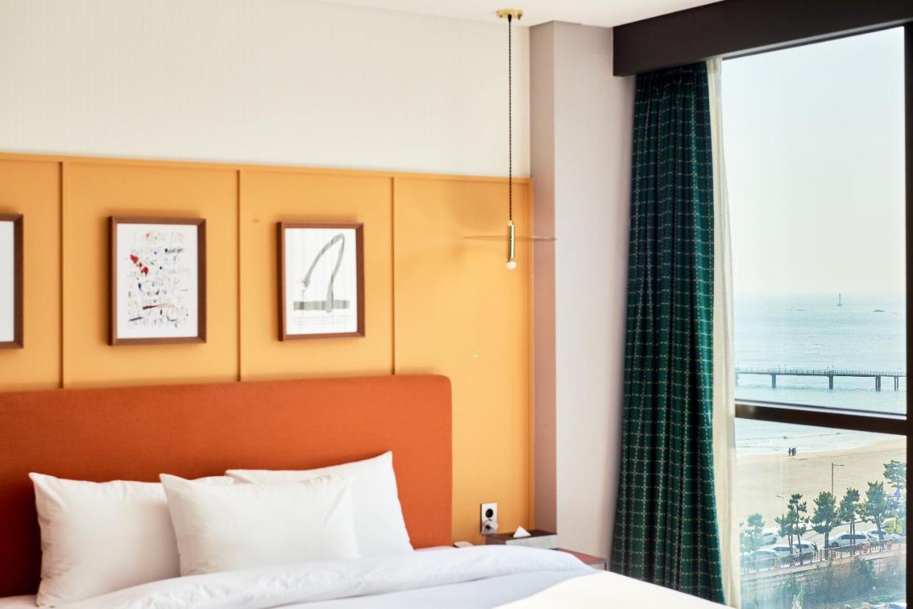 Brown Dot Hotel Songjung Busan Ngoại thất bức ảnh
