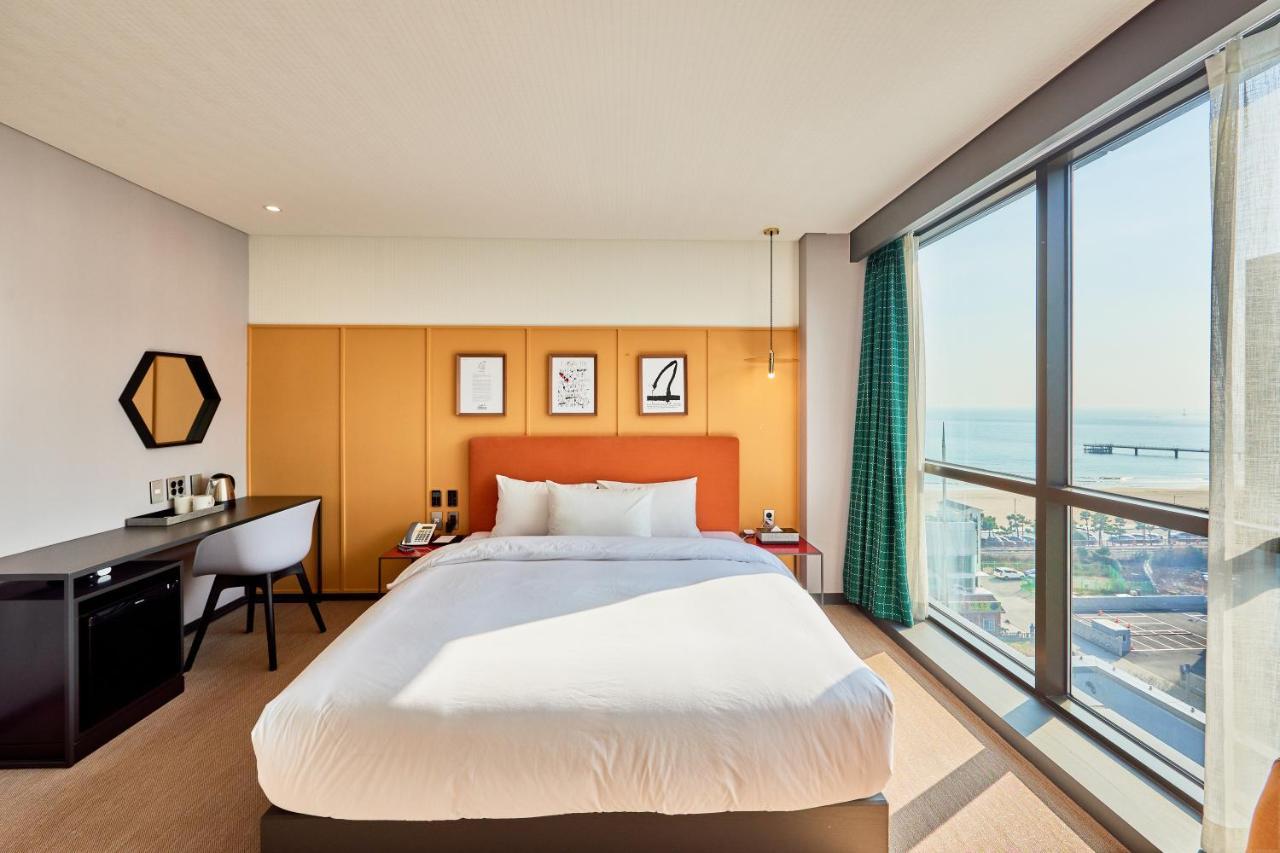 Brown Dot Hotel Songjung Busan Ngoại thất bức ảnh