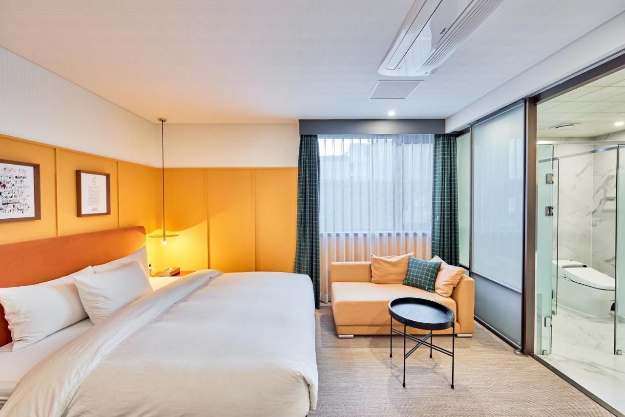 Brown Dot Hotel Songjung Busan Ngoại thất bức ảnh
