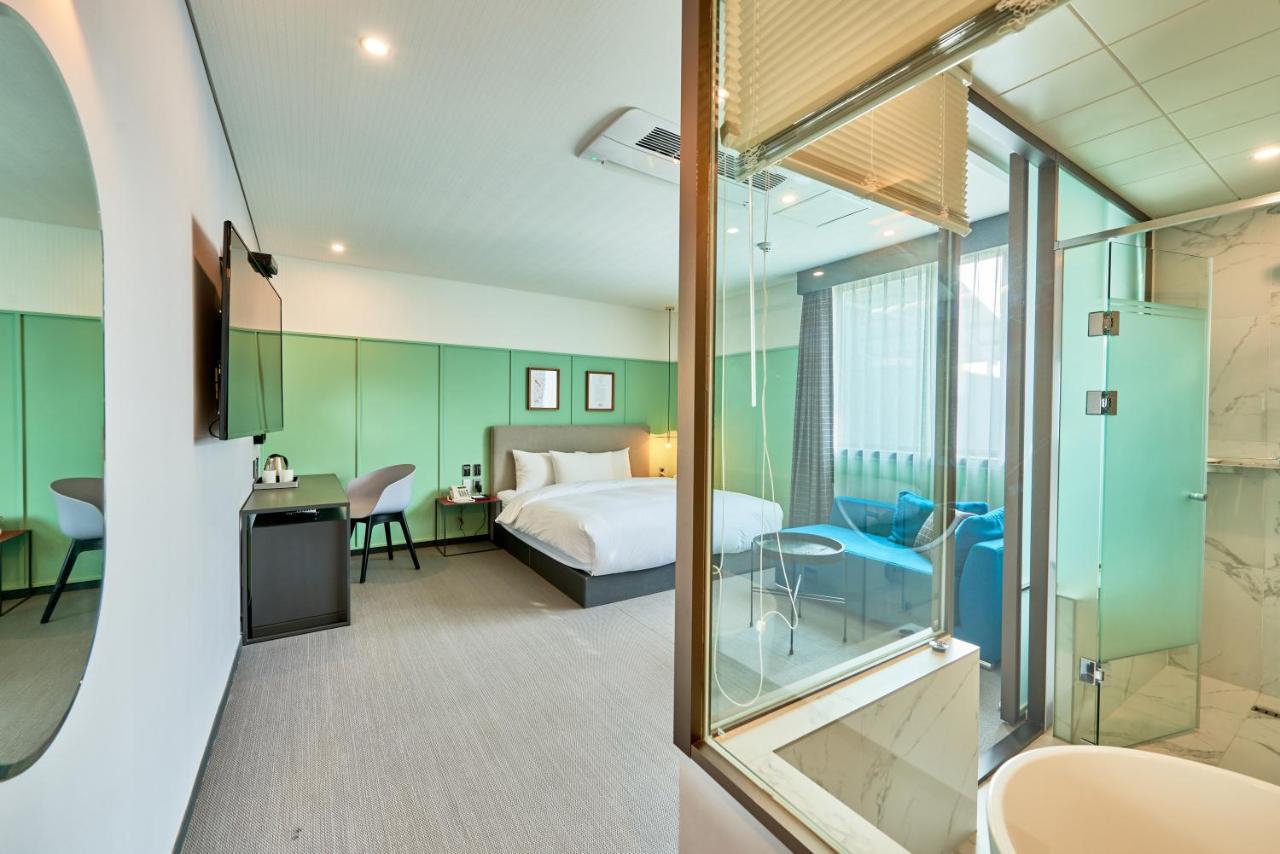 Brown Dot Hotel Songjung Busan Ngoại thất bức ảnh